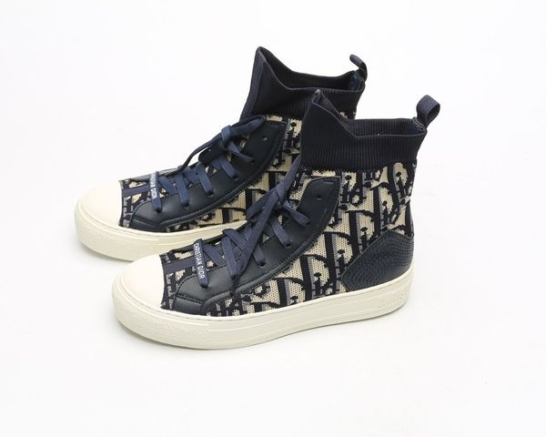 

2020 женщин с низким верхом ботинки Lates P Cloudbust Thunder шнурках кроссовок роскошные высокие-топ женские кроссовки