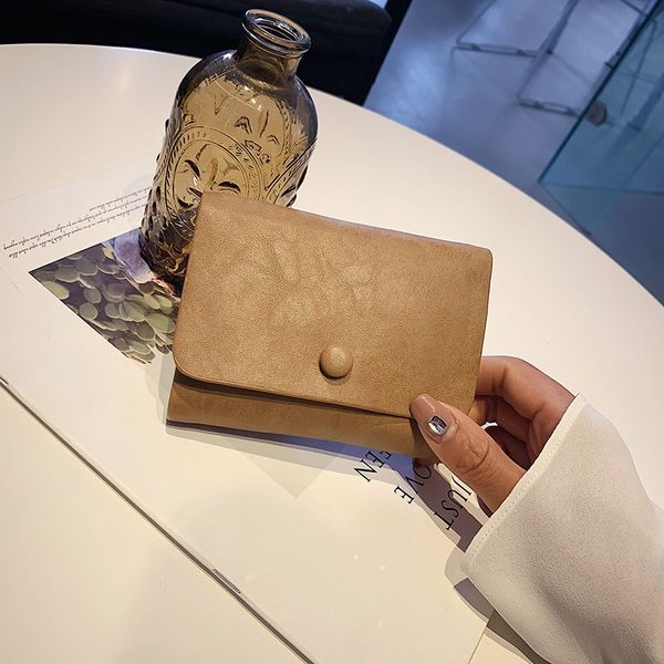 

summer 2019 bright simple and fashionable button texture zero wallet student lovely short wallet girl, Red;black