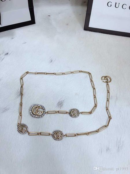 

2020 new european and american fashion accessories titanium steel l cross flower round shell flower with long necklace sweater chain, Black;brown