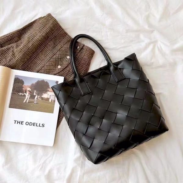 

new casual tote designer bag leather knitting handbag solid women bag women handbags woven vertical luxury handbags