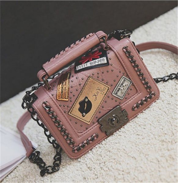 

designer luxury shoulder bag designer handbag slant span bag retro badge chain bag small square female hand-held hiah quality fashion