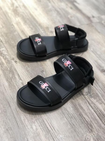 

2020 latest leather casual slippers men's casual shoes fashion trend comfortable shoe size 38-45 type 39745400626