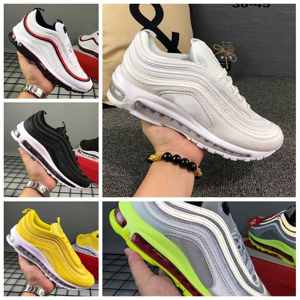 

triple luxury canvas future amarillo neon university trainer sneakers black reflective gold neon sports sneakers angelina808