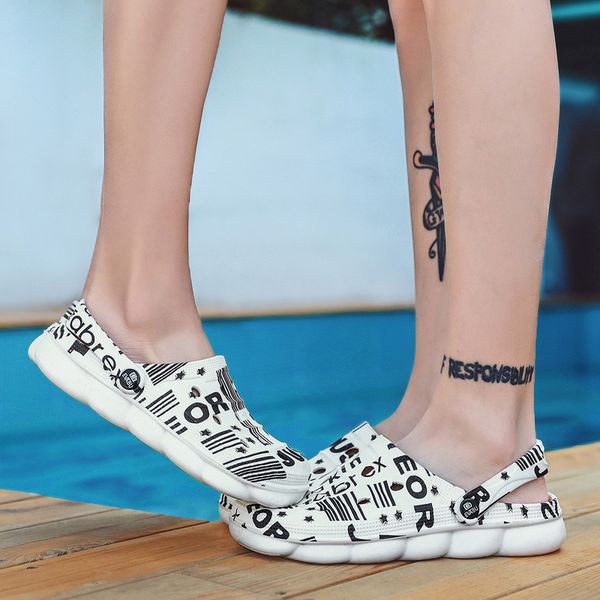 

2020 crocse summer shoes woman ladies beach garden women flat sandals rubber female eva crocks hole shoes sandals, Black