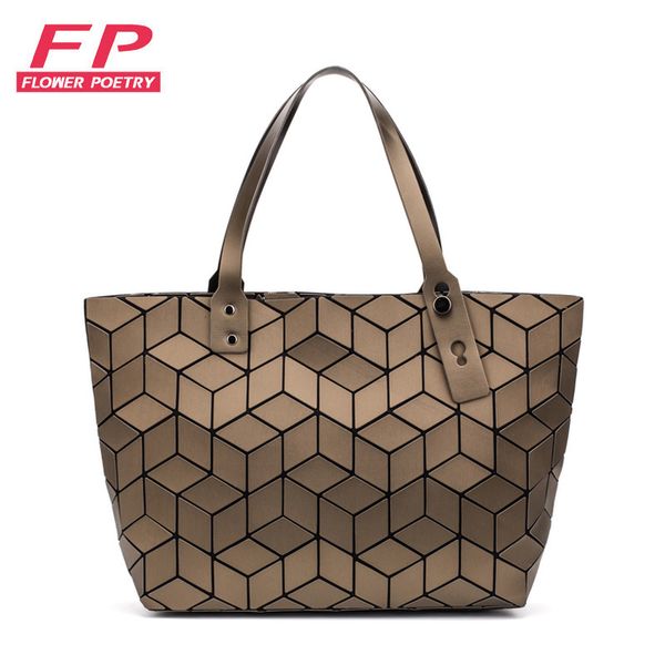 

2019 светящиеся сумки для женщин роскошные сумки tote женщин сумки конструктора повелительниц geometry пляжа плеча сумка голограмма болса fe