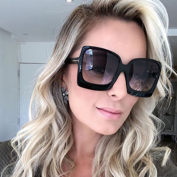 

qpeclou ladies 2019 new oversized square sunglasses women men brand t sun glasses female big frame oculos de eyewear, White;black