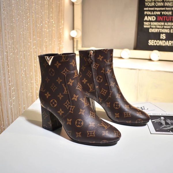 

the lastest fashion luxury 31ss boots womens shoes brand half ankle boot lady designerss genuine leather dress boots casual with box, Black