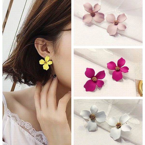 

korean style cute flower stud earrings for women 2018 new fashion sweet earrings femme brinco wholesale jewelry, Golden;silver