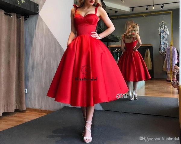 Элегантная простая возлюбленная красная короткая седьмая платья домохозяйки, платье для чая.
