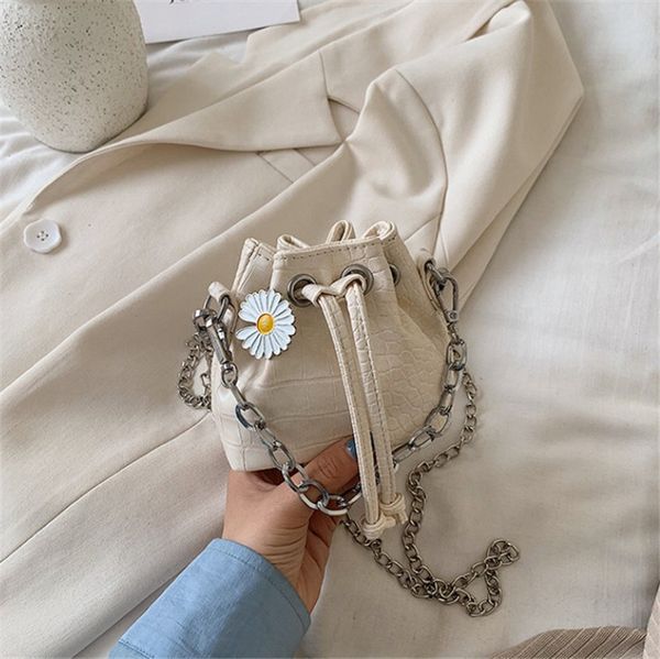 

2020 new textured fashion niche textured stone mini bucket bag shoulder crossbody ph-cfy2006012