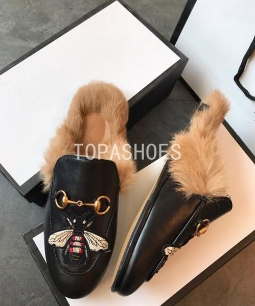 

wholesale ladies luxury fur mule slippers leather flat suede shoes flower snake mule fashion outdoor slippers fall and winter shoes