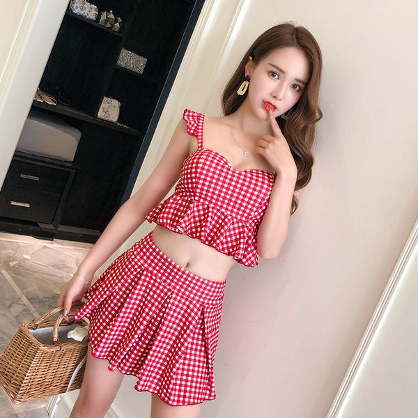 

ins korean version of the new small fragrant wind two-piece swimsuit high-waist pants slimming playful plaid frilled two-piece swimming suit, White;black
