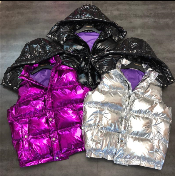 

2019 autumn and winter new space color bright face warm cotton-padded vest women's hooded waistcoat sleeveless parka jacket, Black;white