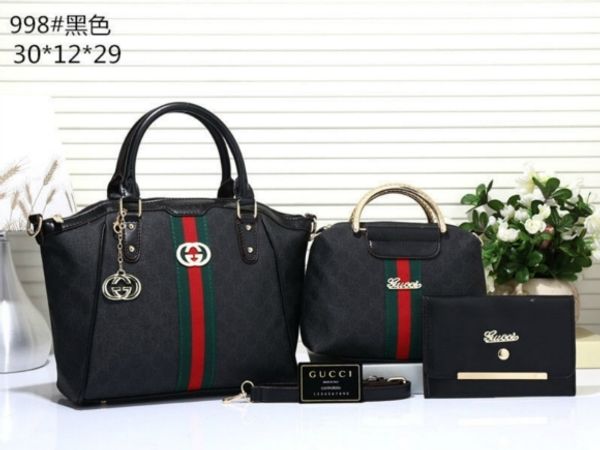 

Bolsa de Ombro louisvuittons