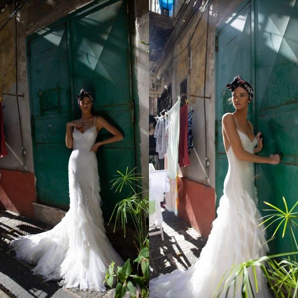 

2019 элегантный русалка пляж свадебные платья inbal dror чешский оборками кружева свадебные платья сексуальные спагетти свадебное платье ves, White