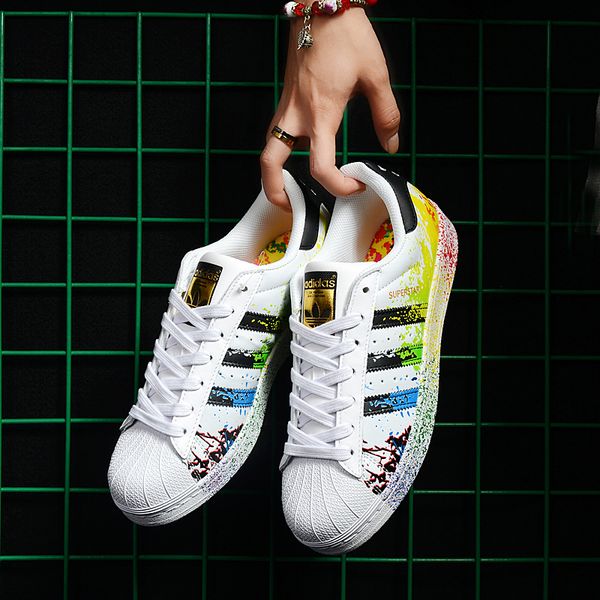 

2019 brand designers men women shoes mens gold standard shell head clover womens casual sports white striped ink shoes, Black