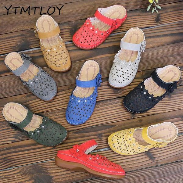 

summer personality women flat sandals hollow out retro flower round toe ladies shoes plus size super soft female slippers, Black