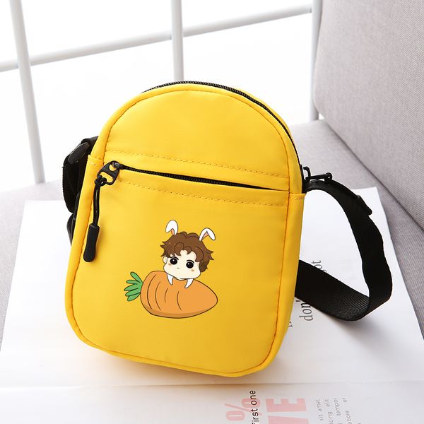 

ni wei er 2019 cute cartoon boy carrot print male's crossbody bag casual messenger bag vintage men girl zipper shoulder handbags