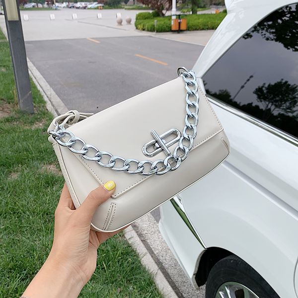 

new original design armpit bag & elegant chain square bag messenger shoulder width 23cm height 15cm thickness 6cm