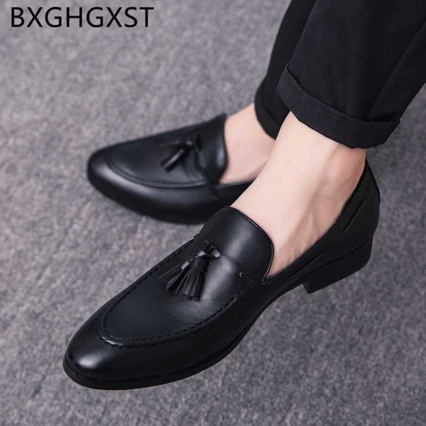 

loafers men dress shoes leather coiffeur slip dress italian men office shoes tassel elegant for formal ayakkabi, Black