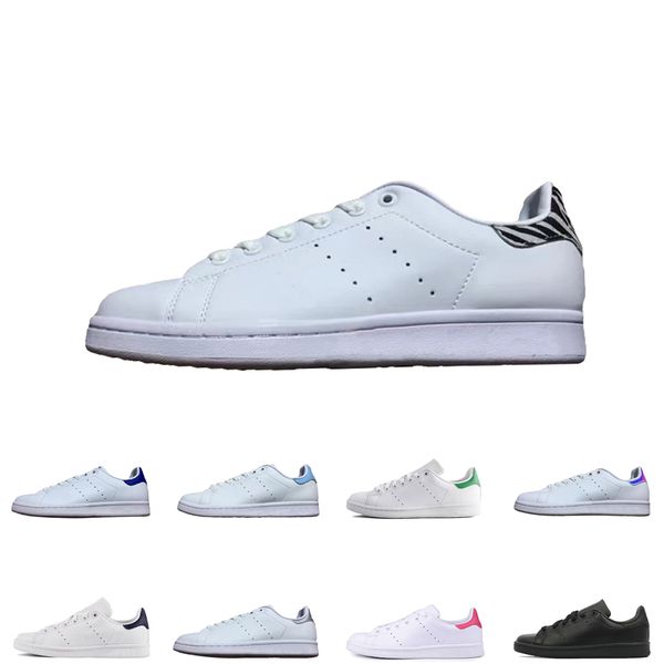

2019 New Designer High quality Stan Shoes grey purple triple black pink Fashion Smith Leather Men Women Classic Flats sneakers size 36-45