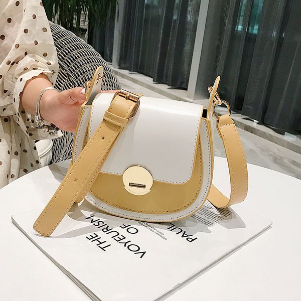 

2020 new women's bag wide shoulder strap saddle bag korean version of the small pig female lock shoulder messenger