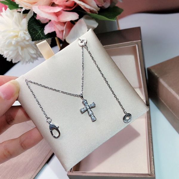 

selling brand s925 sterling silver cross necklace plating god blessing platinum ladies high-end quality gifts ladies necklace