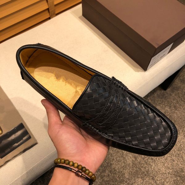 

popular men casual shoes blue red boys designer sneakers metal fashion male loafers luxury suede leather mens casual footwear, Black