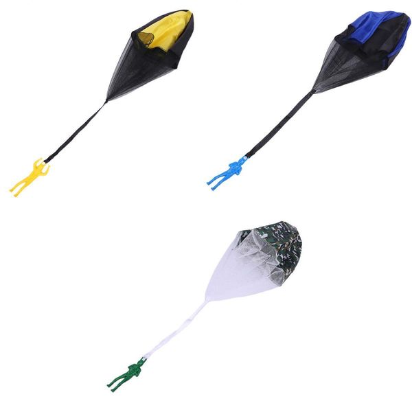 

3pcs throwing parachute game figures soliders outdoor kids flying toys