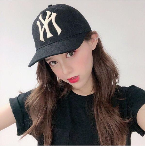 

luxury women men brand designer summer style casual cap popular couples mesh baseball cap avant-garde patchwork fashion hip hop cap hats, Blue;gray
