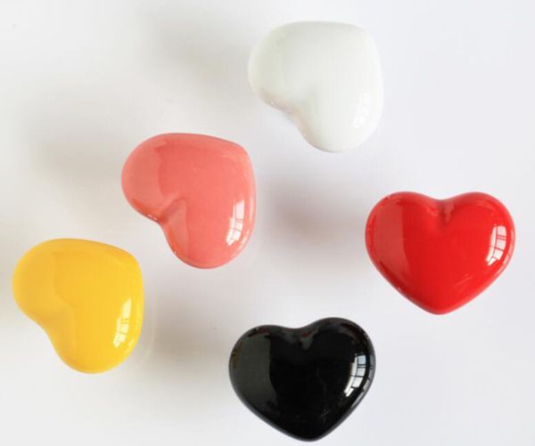 Colorful Lovely Cartoon Heart Shape Ceramic Door Knob Cabinet