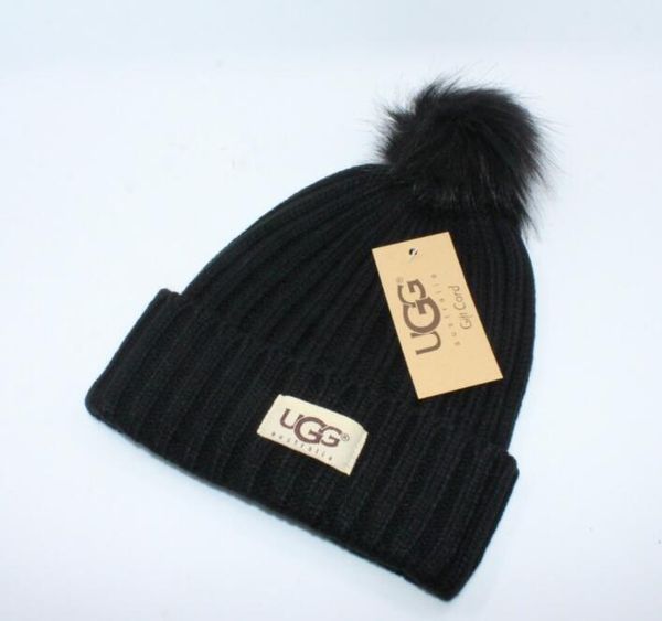 

2019 модные шапки зима трикотажные меха poms beanie этикетка fedora luxury cable громоздкая череп caps мода досуг beanie открытый шляп g5676, Blue;gray