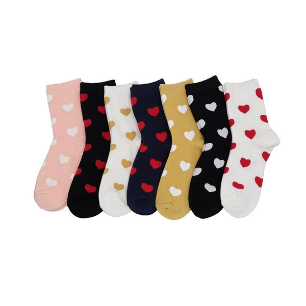 

new women socks cute love with heart cotton harajuku vintage happy female dots heart socks calzini primavera woman, Black;white