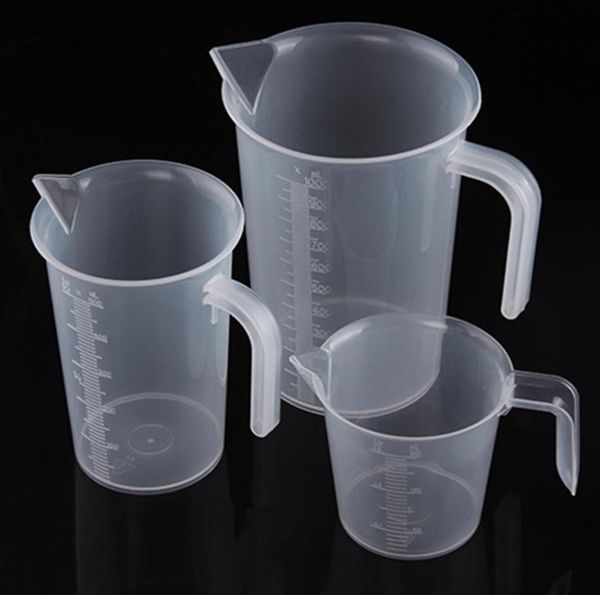 250 ml / 500 ml / 1000 ml Becher da laboratorio Misurino graduato in plastica con manico Utensile da cucina per cucina domestica SN294