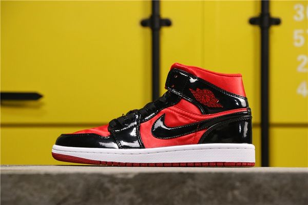 

aj 1 1s j1 mid wmns bq6472-60 black and red silk paint high jumpman 2019 men sports basketball shoe mens sneakers shoes women bo, Blue;black
