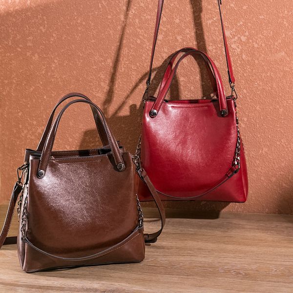 

women's bag 2019 new fashion leather women's bag casual hand-held slanted one-shoulder oil wax cowhide