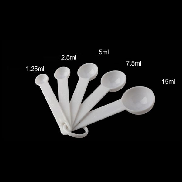 

5pcs/set plastic measuring spoon with scale sugar cake baking measure spoons kitchen cooking tools