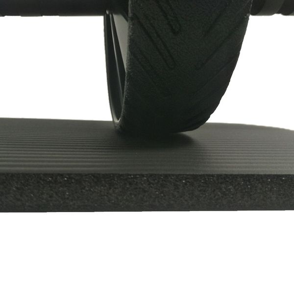 

black abdominal wheel men and women abdomen reduction abdomen green steel abdomen wheel fitness equipment ab rollers