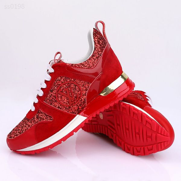 

2019 comfortable women's shoes with round head shallow mouth low-cowhide leather increase the classic four seasons sports casual shoes, Black