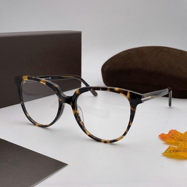 

5600 women designer glasses plated retro square frame eyeglasses for mens simple popular style with original package, White;black