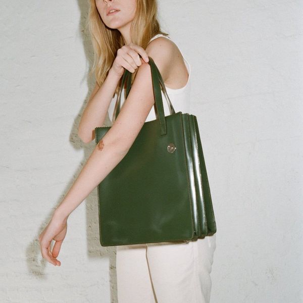 

bag lady 2020 spring/summer new minimalist versatile multi-layer bag commuter briefcase tote hand bill of lading shoulder
