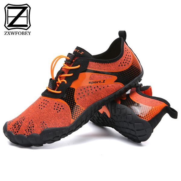 

zxwfobey 2019 toe shoes for men's swimming shoes summer beach quick-drying socks on surf outdoor wadingshoes, Black
