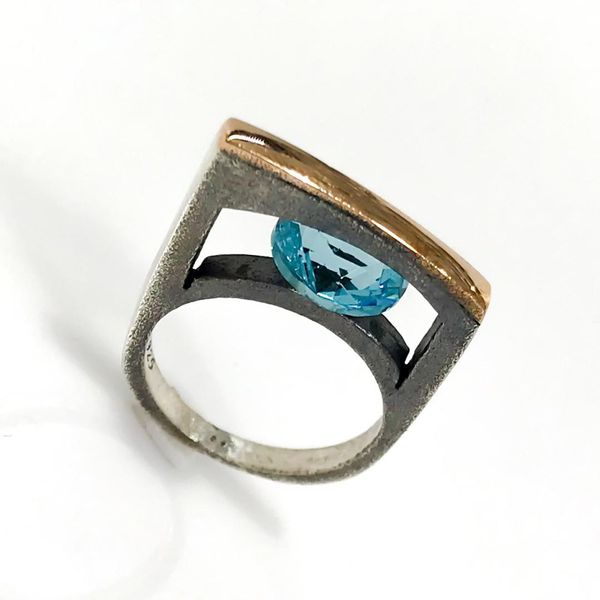 

голубой топаз камень рука поколения silver design ring, Golden;silver