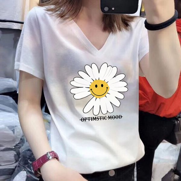 

mixed batch 14 daisy printing loose versatile v-neck short coat sleeve mixed batch 14 daisy printing loose versatile v-neck short coat t-shi, White