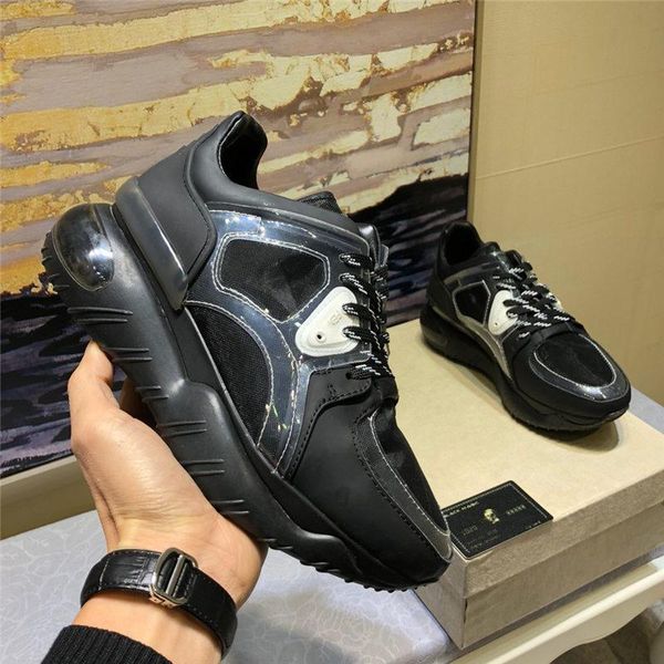 

2019FENDI Mania Logo Модные черные кружевные низкие ПВХ кроссовки MensFendi кроссовки на шнурк