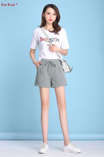 

2019 women's shorts high waist and wide legs leisure a-shaped, White;black