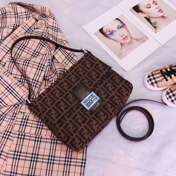 

дамы рюкзак сумка счетчик fendi же пункт коровья кожа + холст материал дизайн бумажник мода сумка