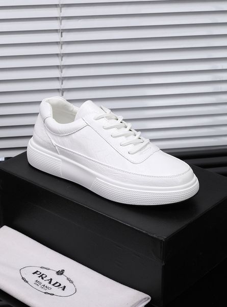 

new style high-end luxury men's sports casual shoes driving shoes triple fashion men's brand platform men's shoes fyfg, Black