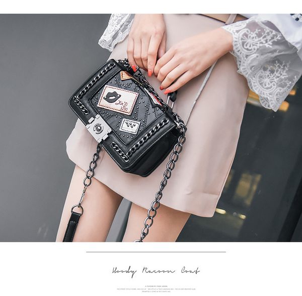 

wenyujh women chains messenger bags 2019 vintage bag ladies crossbody bag for women rivet mini shoulder handbags