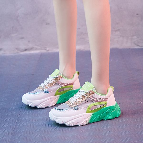 

light running shoes comfortable leisure women's sneaker breathable wear-resistant outdoor walking women sport trainers